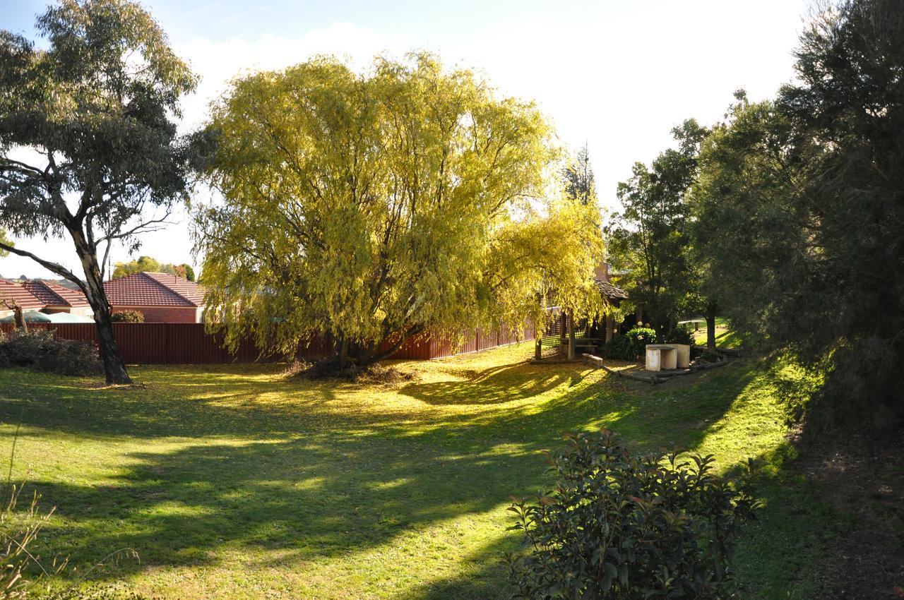 Miner'S Retreat Motel Ballarat Exterior photo
