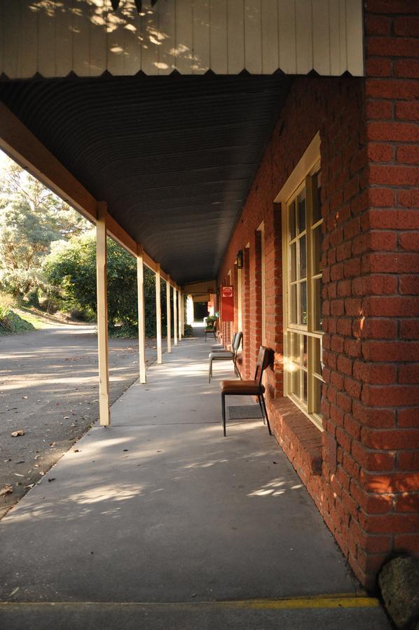 Miner'S Retreat Motel Ballarat Exterior photo